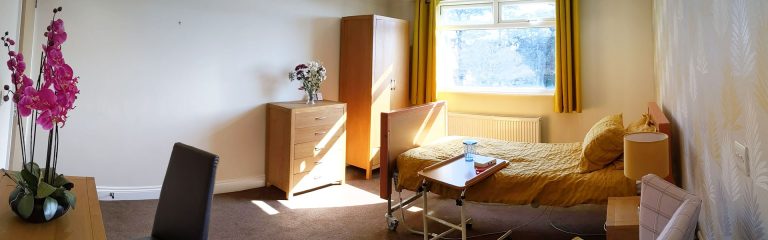 Sunny Resident Room at Primrose Lodge Southbourne
